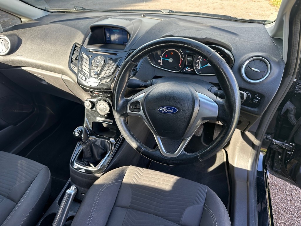 FORD FIESTA 1.5 TDCi ECOnetic Zetec 2016