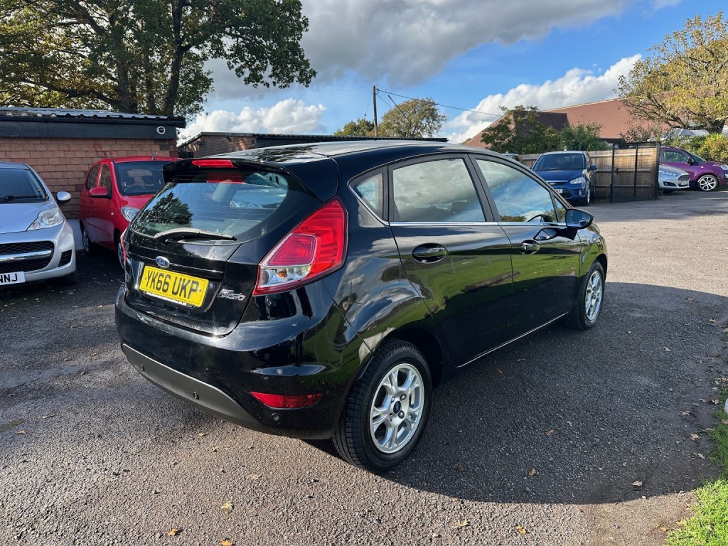 FORD FIESTA 1.5 TDCi ECOnetic Zetec 2016
