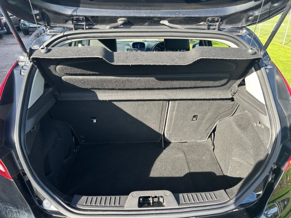 View FORD FIESTA 1.5 TDCi ECOnetic Zetec