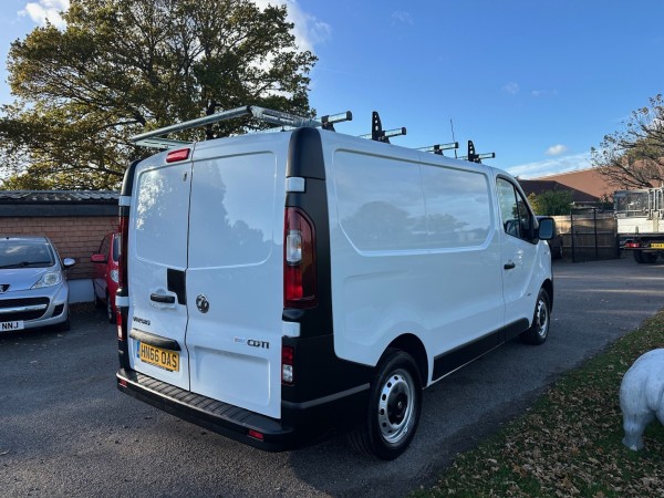View VAUXHALL VIVARO 1.6 CDTi 2900