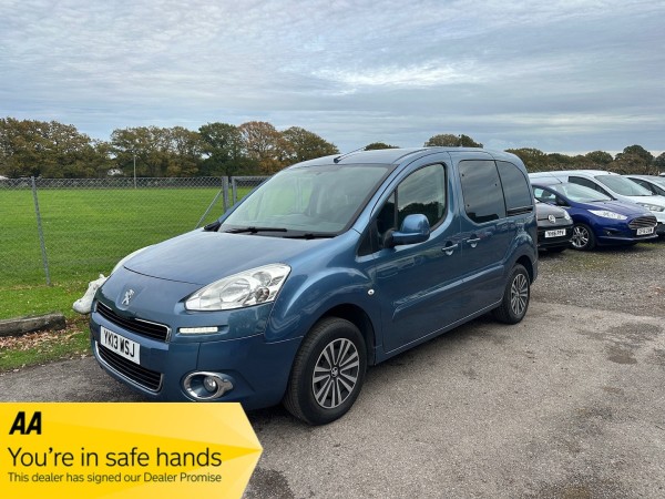 View PEUGEOT PARTNER TEPEE 1.6 HDi Tepee S