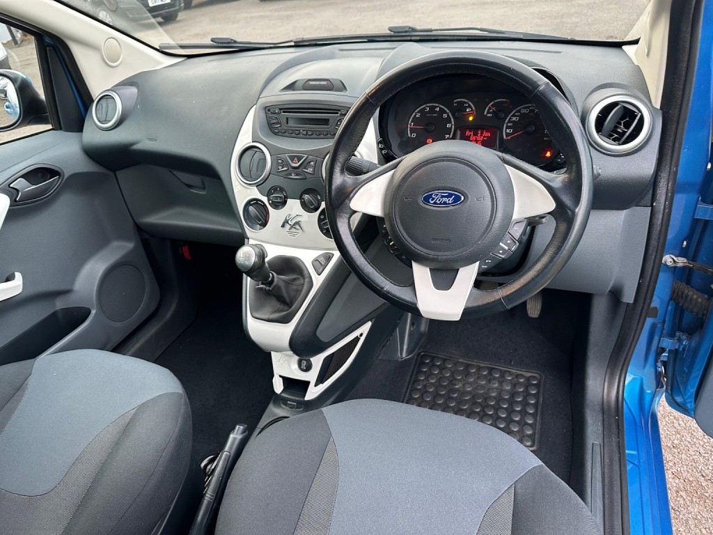 FORD KA 1.2 Zetec 2015