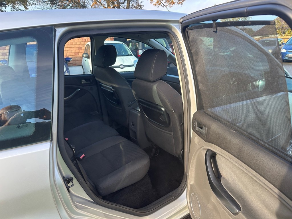 FORD C-MAX 1.8 16v Titanium 2008