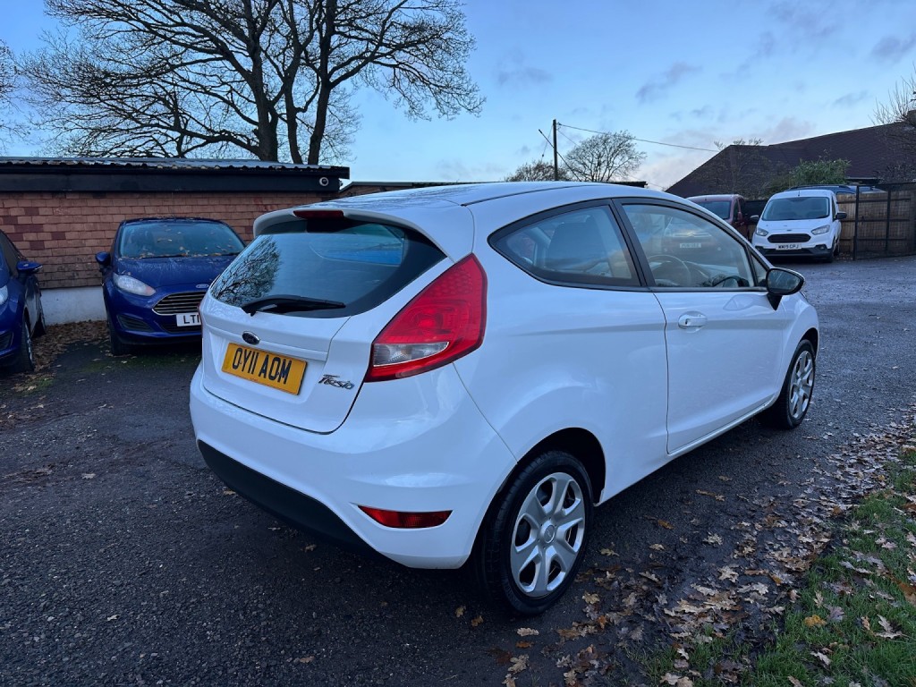 FORD FIESTA 1.3 Edge 2011