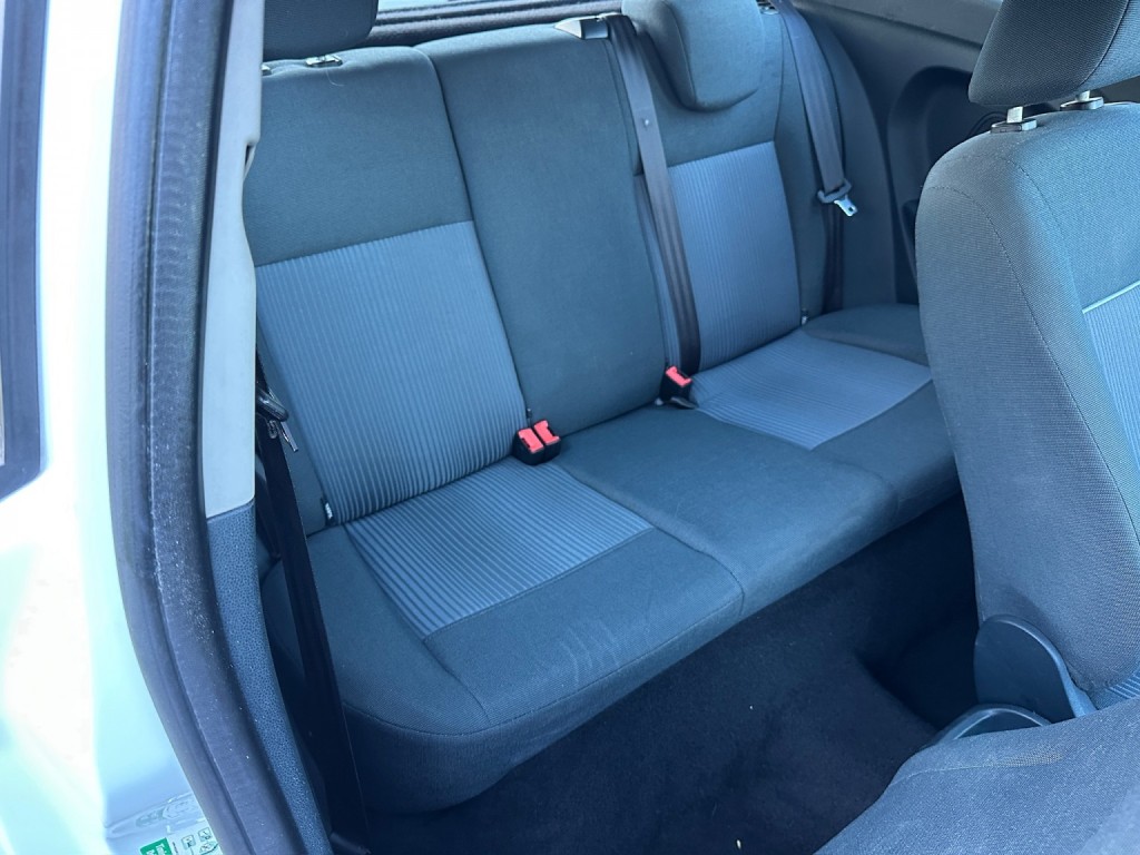 FORD FIESTA 1.3 Edge 2011