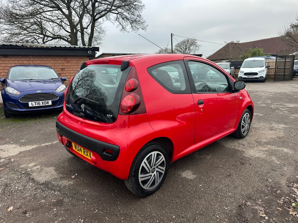 PEUGEOT 107 1.0 12V Access 2014