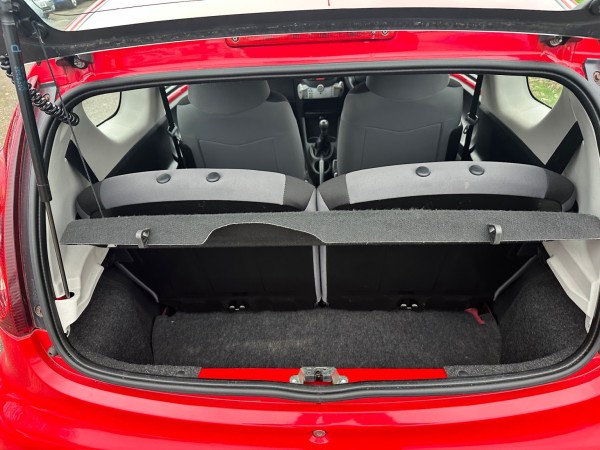 View PEUGEOT 107 1.0 12V Access