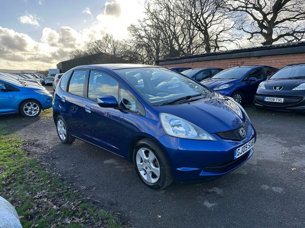 HONDA JAZZ 1.4 i-VTEC ES 2009
