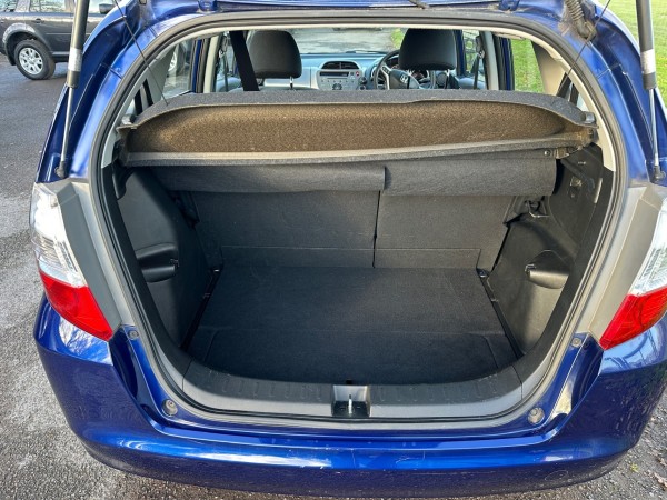 View HONDA JAZZ 1.4 i-VTEC ES