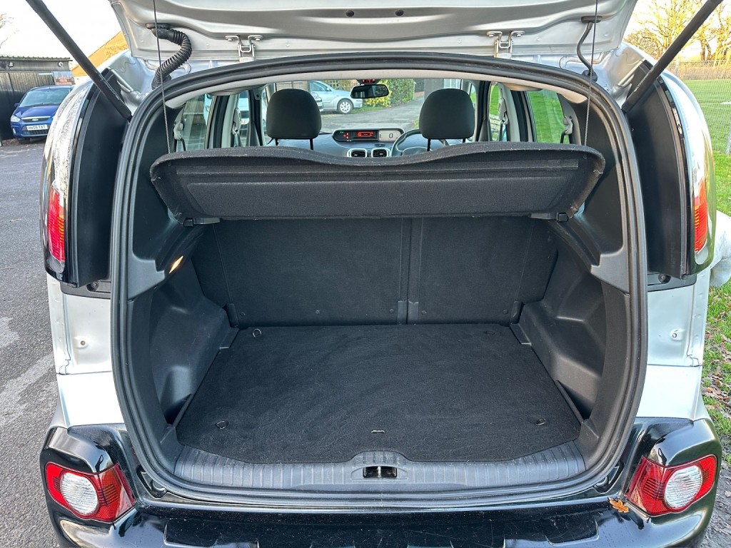 CITROEN C3 PICASSO 1.6 BlueHDi Platinum 2016