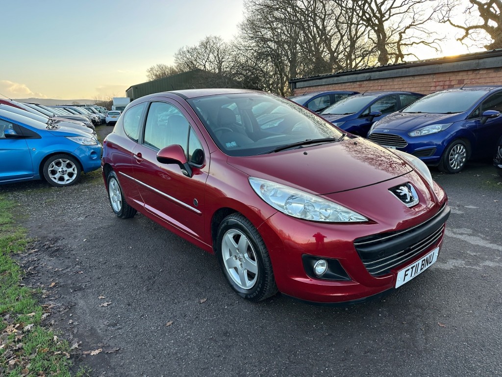 PEUGEOT 207 1.4 Envy 2011