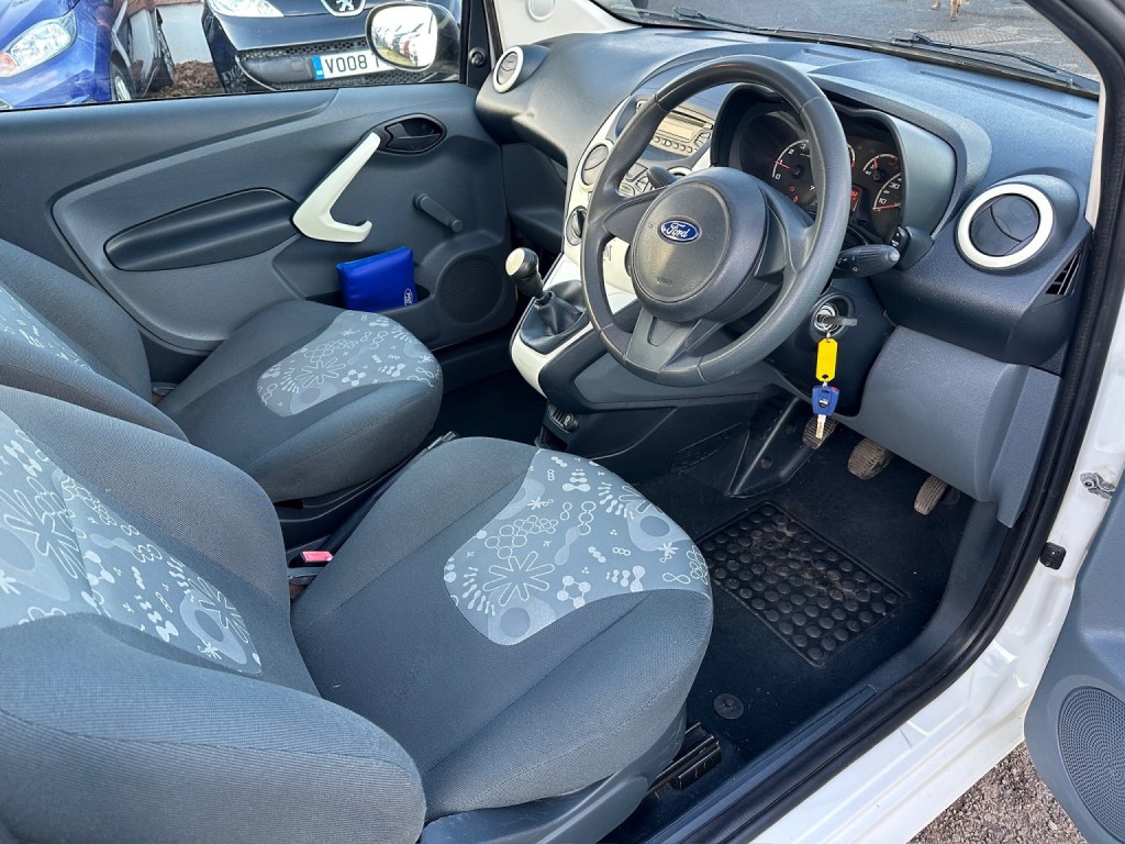 FORD KA 1.2 Studio 2013
