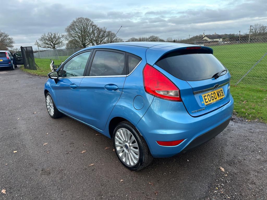 FORD FIESTA 1.4 Titanium 2010
