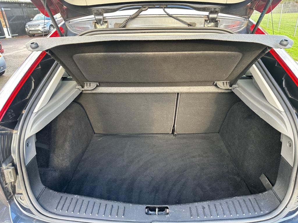 FORD FOCUS 1.6 Zetec S 2010