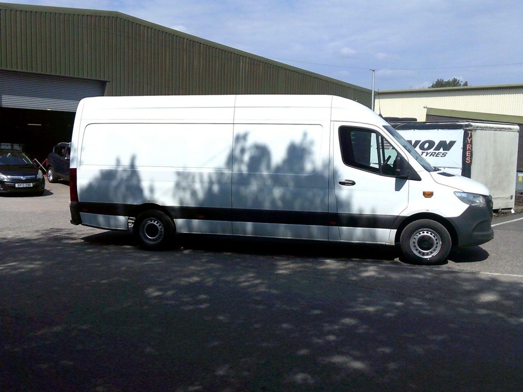 View MERCEDES-BENZ SPRINTER 2.1 311 CDI
