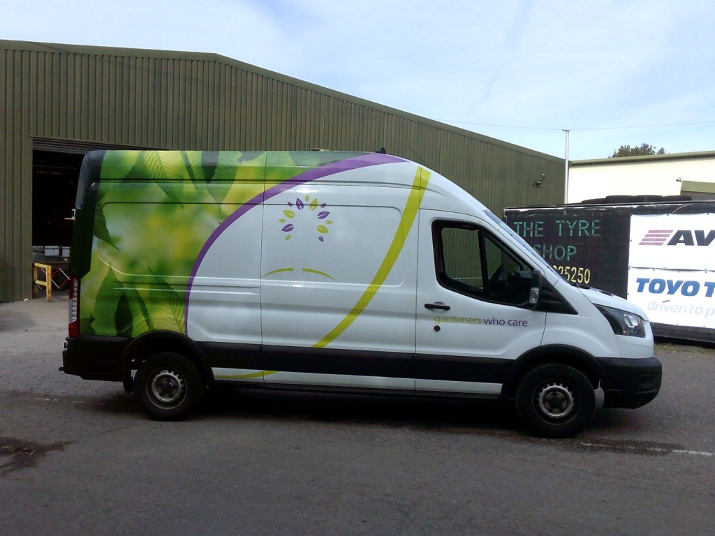 View FORD TRANSIT 2.0 350 EcoBlue Leader