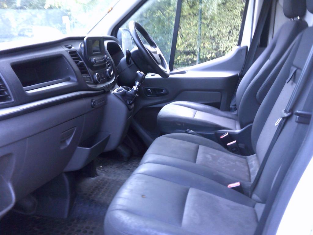 FORD TRANSIT 2.0 350 EcoBlue Leader 2020