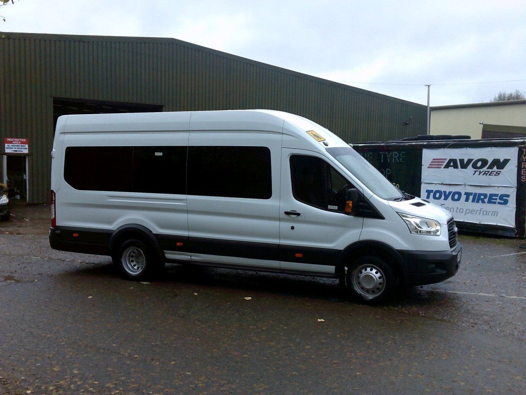 View FORD TRANSIT 2.2 TDCi 460 HDT Trend