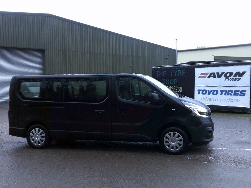 View RENAULT TRAFIC 2.0 LL30 ENERGY dCi 120 Business MY19