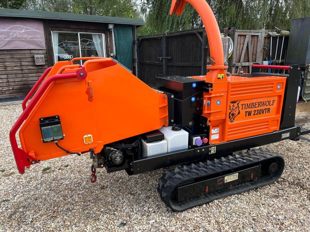 KUBOTA B2230