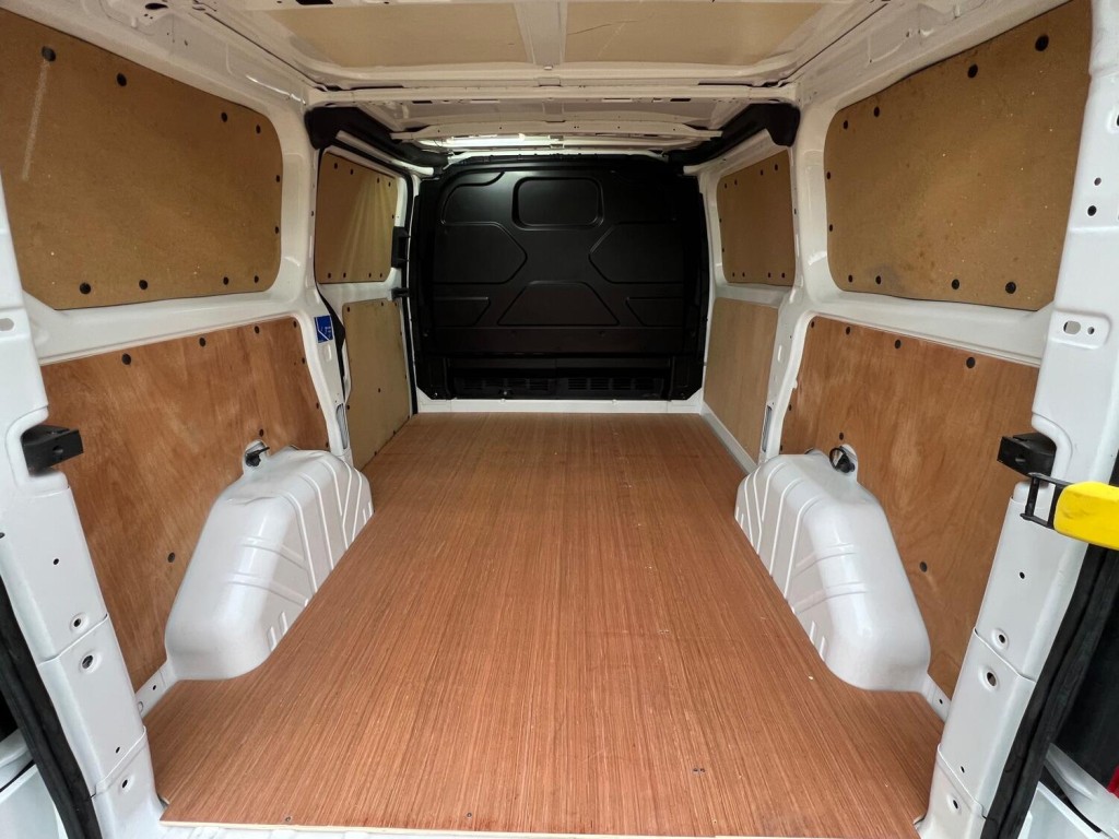 View FORD TRANSIT CUSTOM 2.2 TDCi 290 Limited 