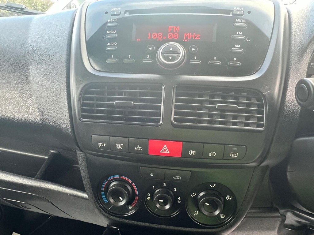 VAUXHALL COMBO