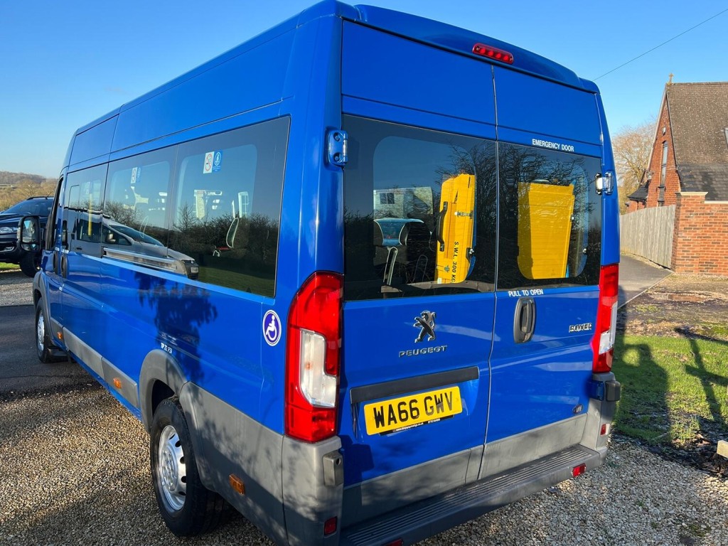 PEUGEOT BOXER