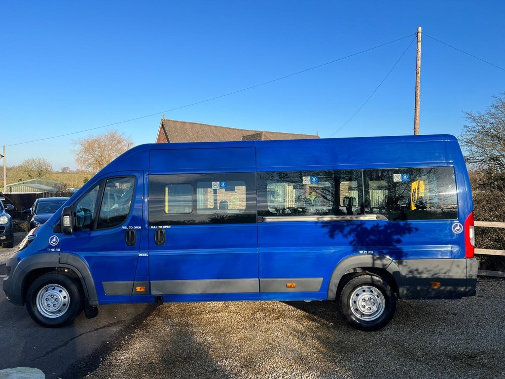 PEUGEOT BOXER