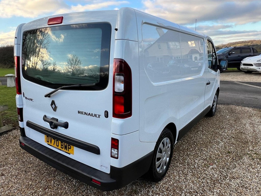 RENAULT TRAFIC