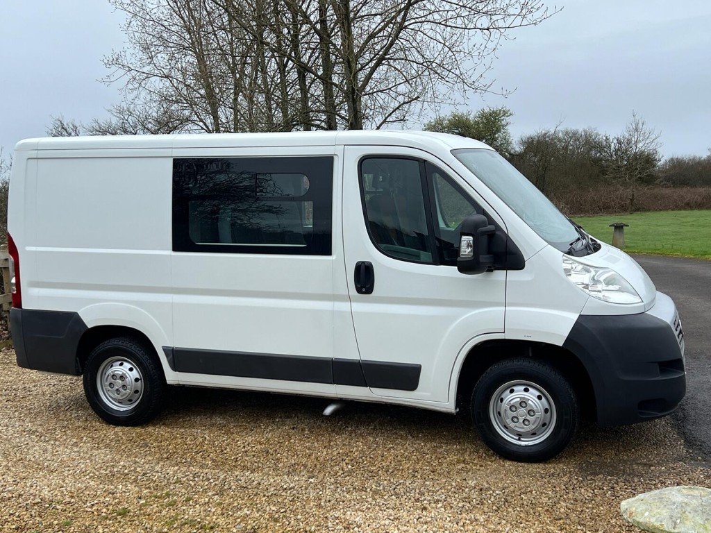 View FIAT DUCATO 2.2 Ducato 30 Van 2.2jtd 100 Bhp