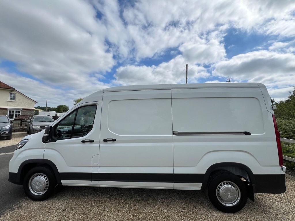 MAXUS DELIVER 9