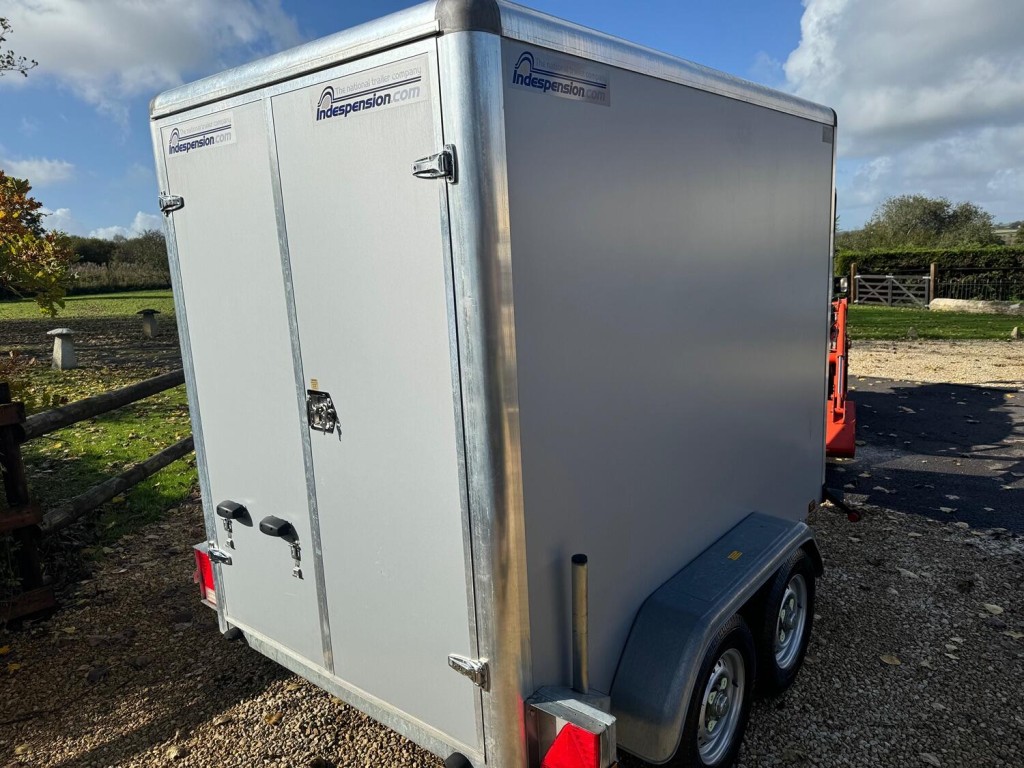 View FORD TRANSIT Indespention Box Trailer TAV4 High