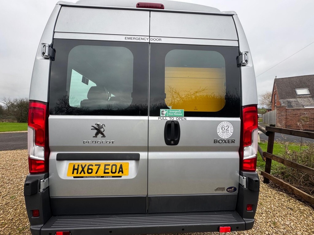 PEUGEOT BOXER