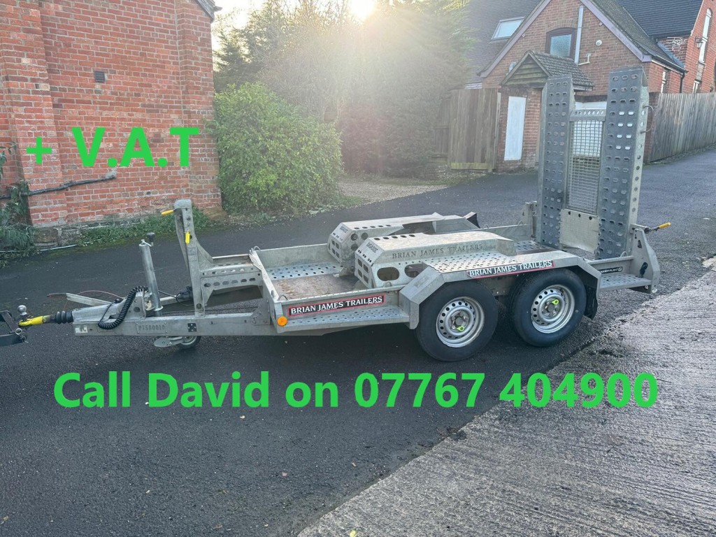 View FORD TRANSIT Brian James Digger Trailer 