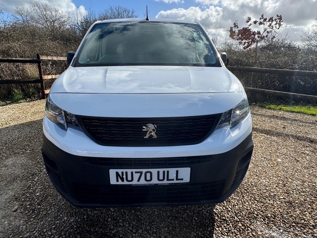 PEUGEOT PARTNER