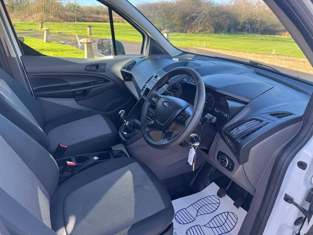 View FORD TRANSIT CONNECT 1.5 220 EcoBlue Leader 5Dr