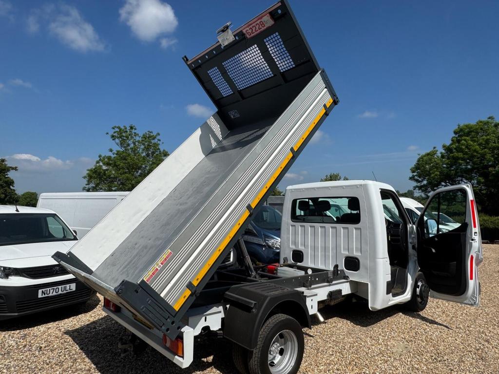 RENAULT MASTER