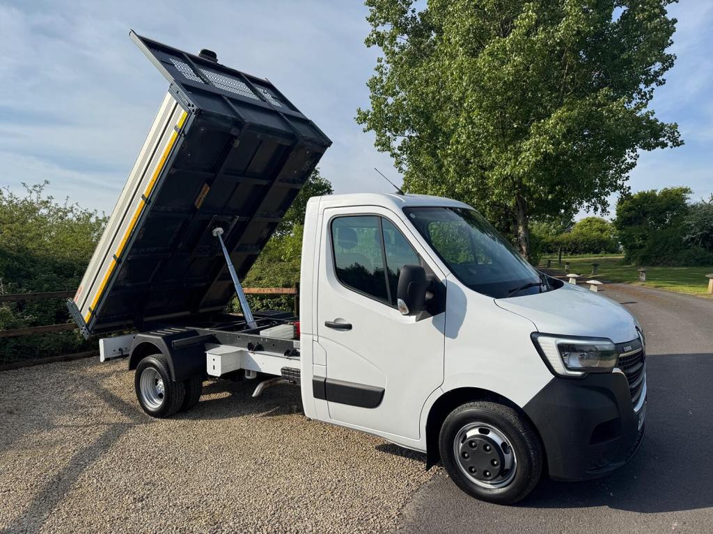 RENAULT MASTER