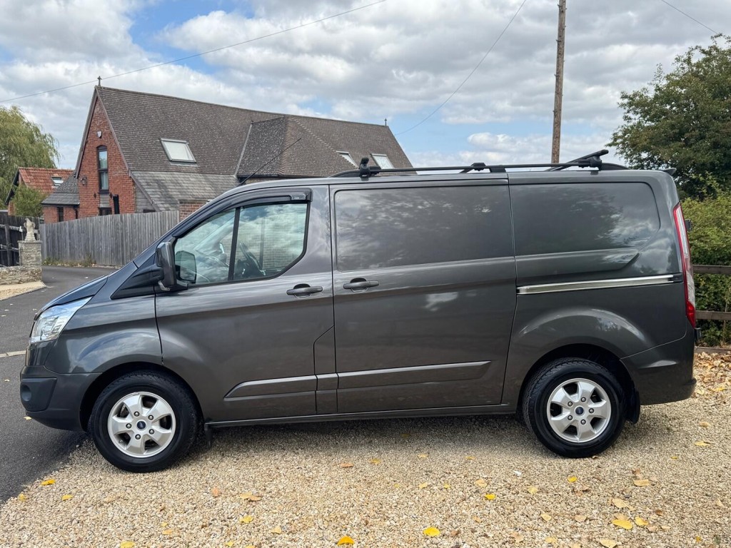 FORD TRANSIT CUSTOM
