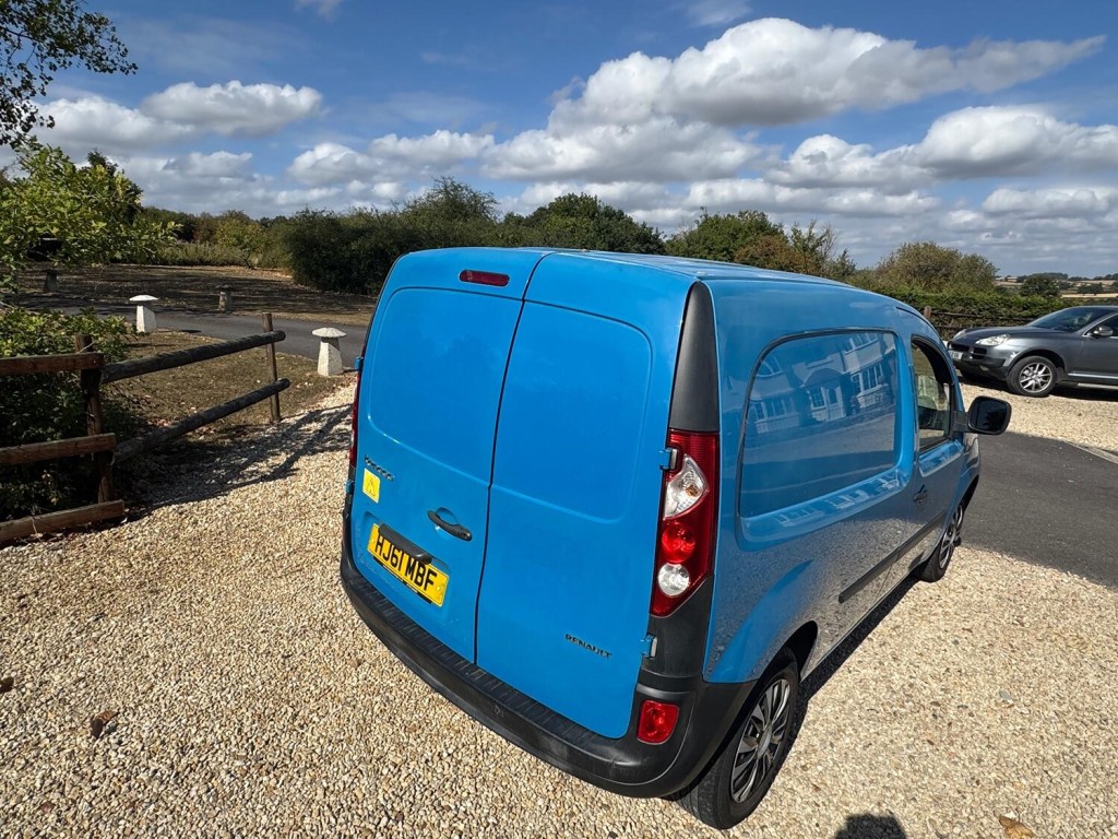 RENAULT KANGOO