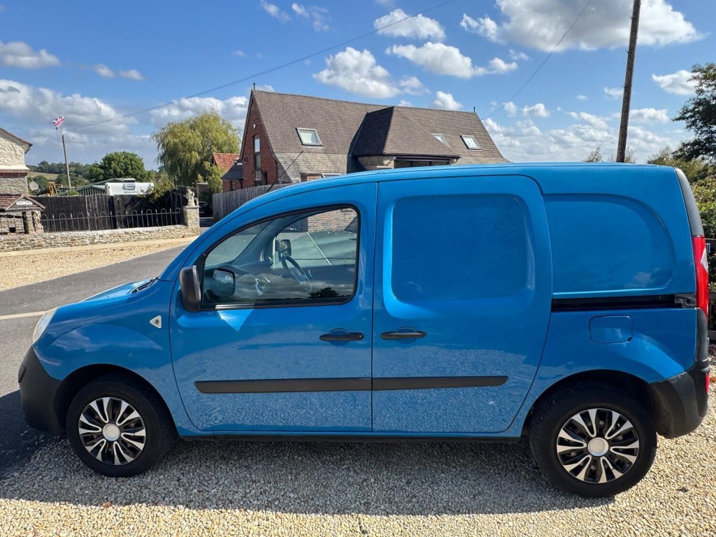 RENAULT KANGOO
