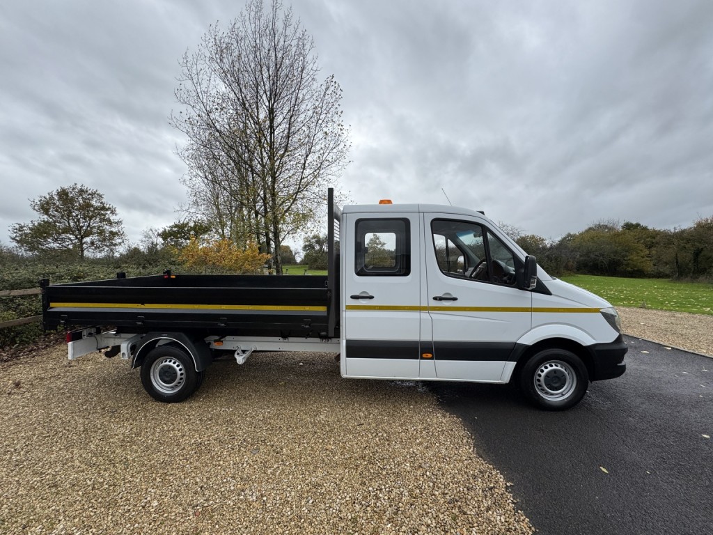 MERCEDES-BENZ SPRINTER