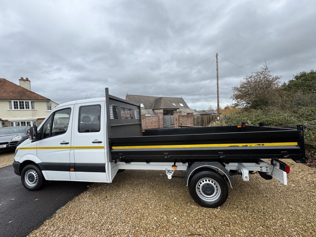 MERCEDES-BENZ SPRINTER