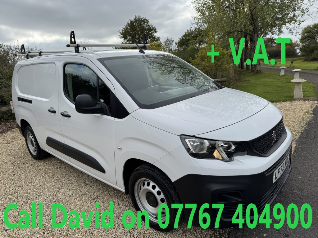 PEUGEOT PARTNER 1.5 BlueHDi 950 LWB Professional Premium +