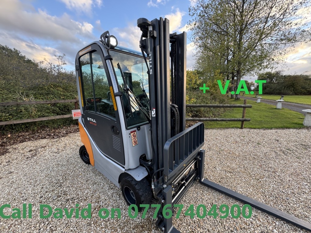 View FORD COURIER Still RX70-20 FORK-LIFT 