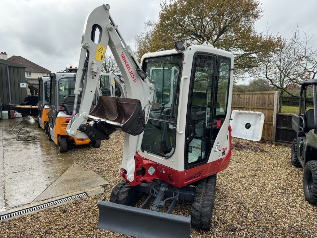 View FORD TRANSIT Takeuchi TB216 Digger