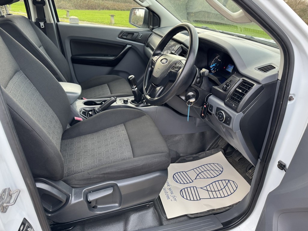 View FORD RANGER 2.2 TDCi XL