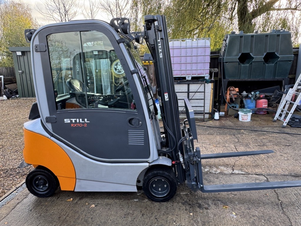 View FORD COURIER Still RX70-20 Forklift