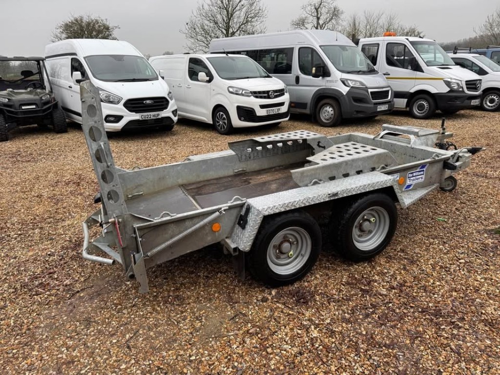 View FORD CARGO Ifor Williams Diga doc plant Trailer