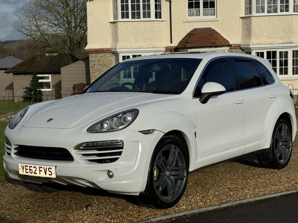 View PORSCHE CAYENNE 3.0 TD V6